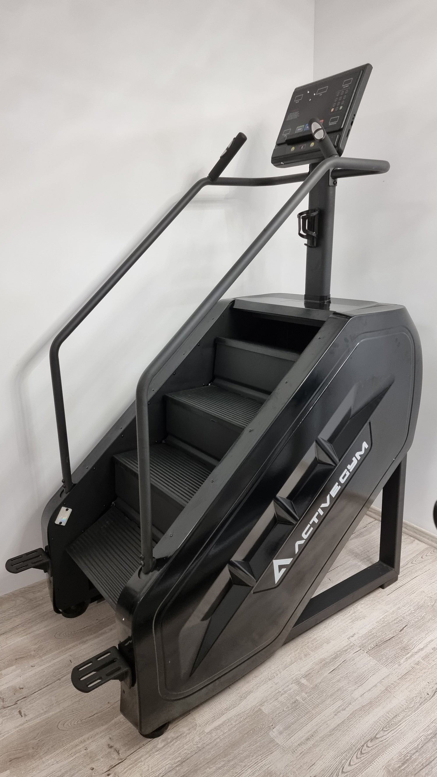 Active Gym USA Predator Line Stepmill / Stair Climber