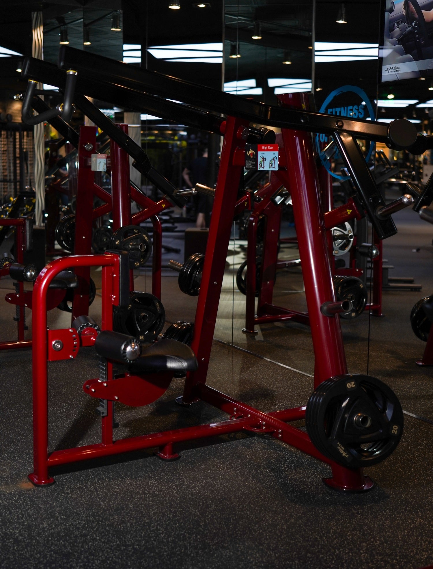 Aparat fitness pentru ramat (high row) Tech Pro